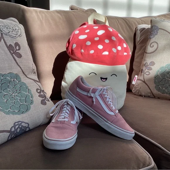 Vans Pink Old Skool Skater Shoes - Picture 2 of 8